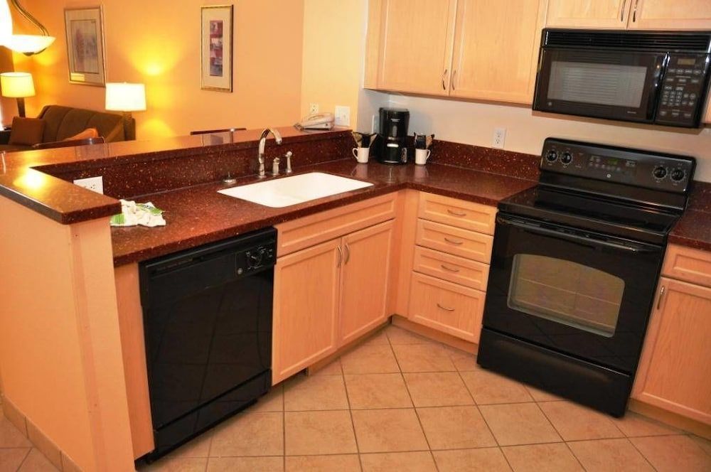 Prince Resort 804 2 Br condo by RedAwning - photo 5
