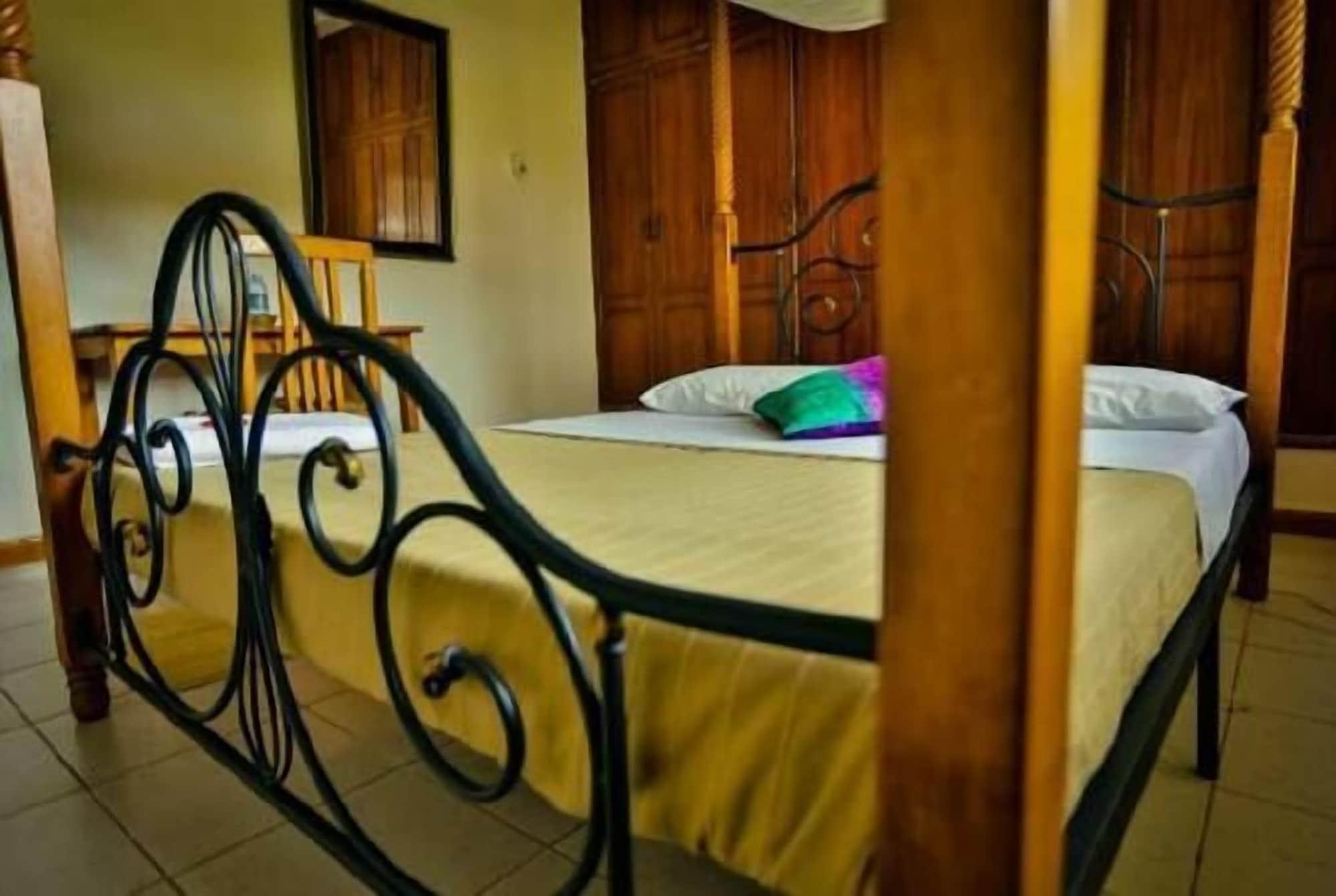 Entebbe Vine Inn - last minute hotel in Entebbe