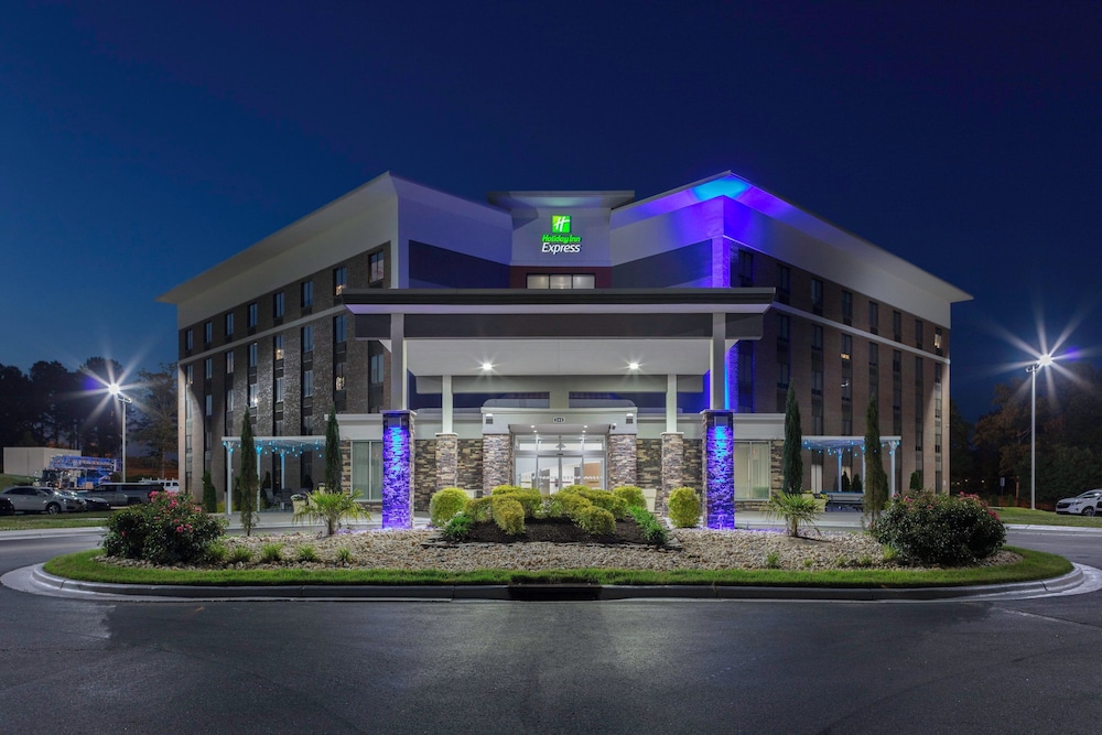 Holiday Inn Express Rocky Mount Sports Center by IHG - photo 86