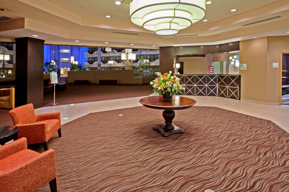 Holiday Inn Evansville Airport - photo 19