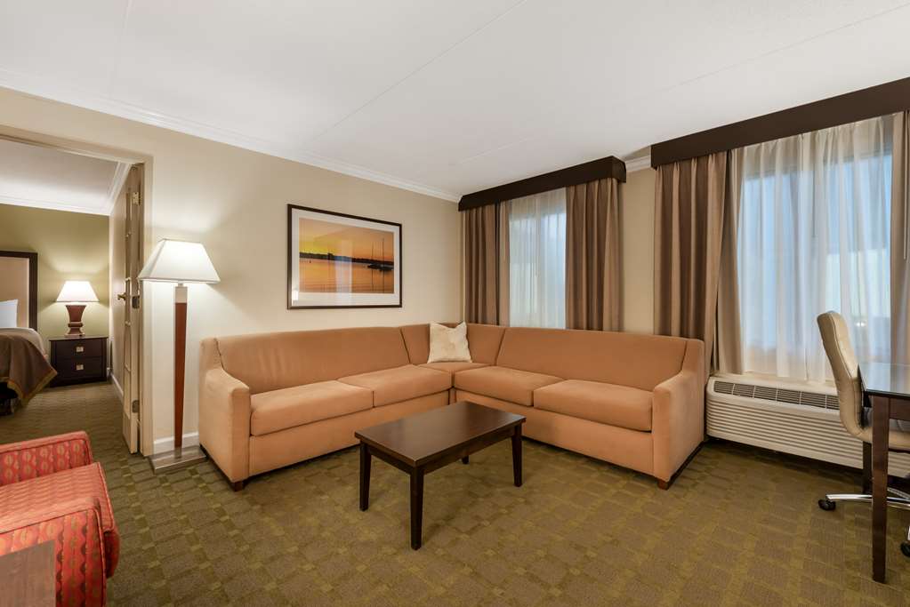 Best Western Plus White Bear Country Inn - photo 32