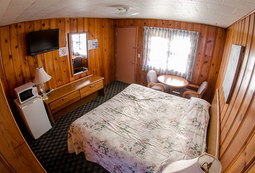 Twi Lite Motel - photo 4