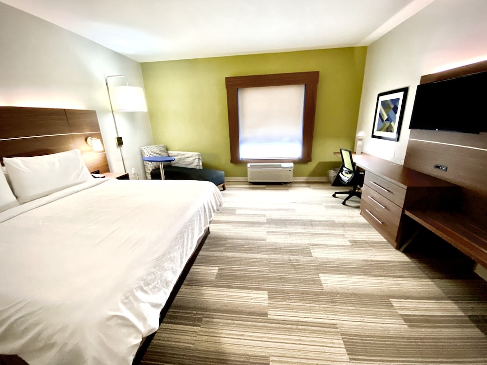 Holiday Inn Express Pineville Alexandria Area by IHG - photo 27