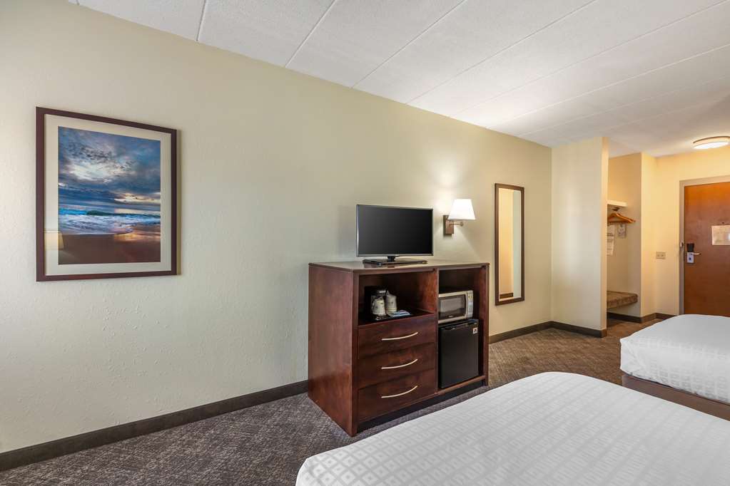Best Western Port Clinton - photo 22
