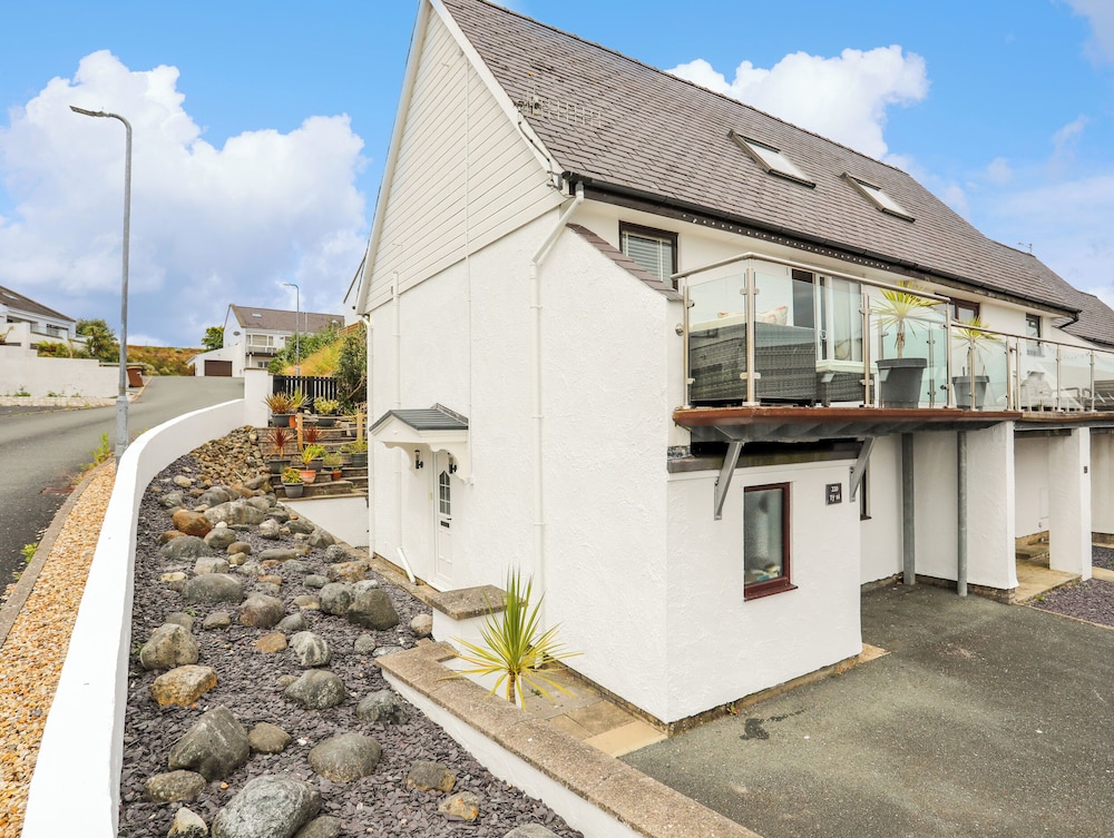 220 Cae Du in Pwllheli, United Kingdom