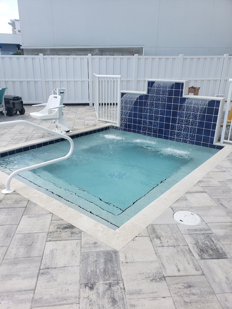 The Maverick Resort - photo 34