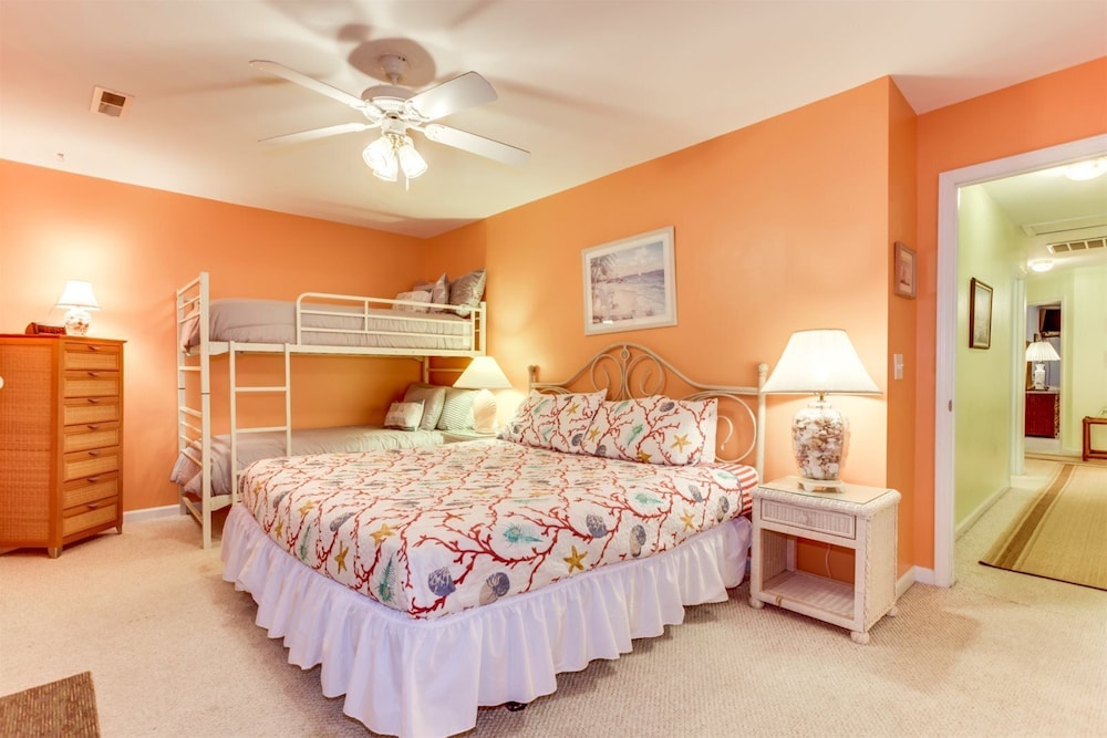 An Amazing Surfside Beach Escape - photo 13