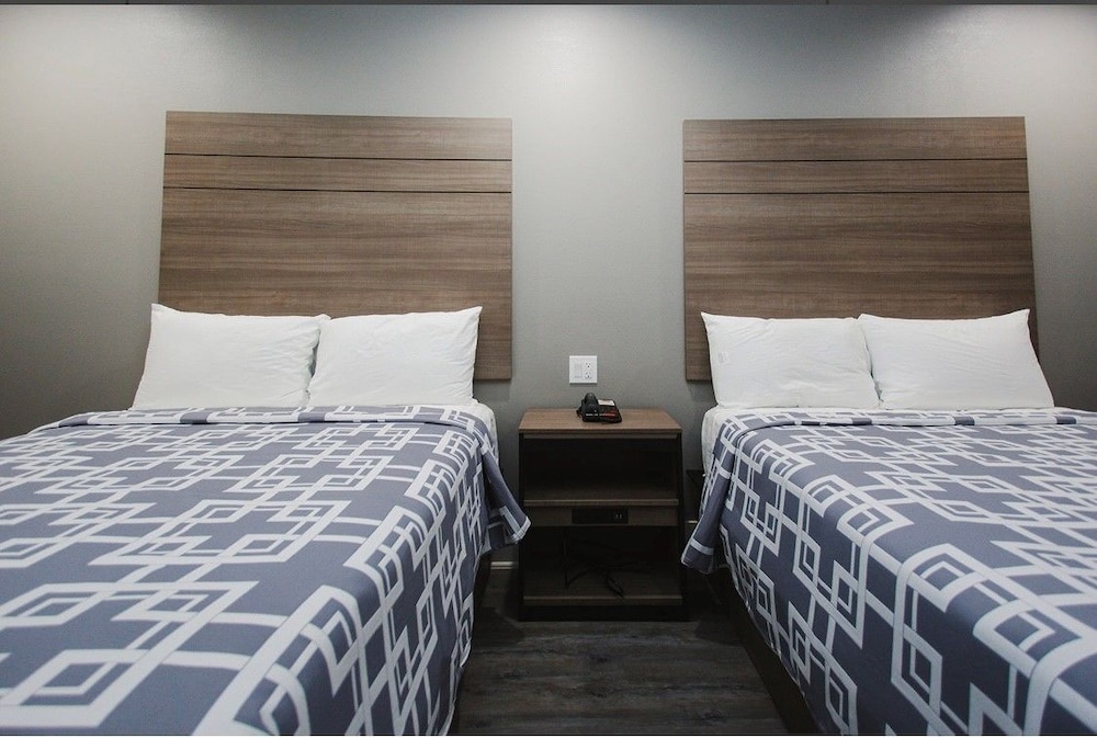 Palace Inn Conroe - photo 5