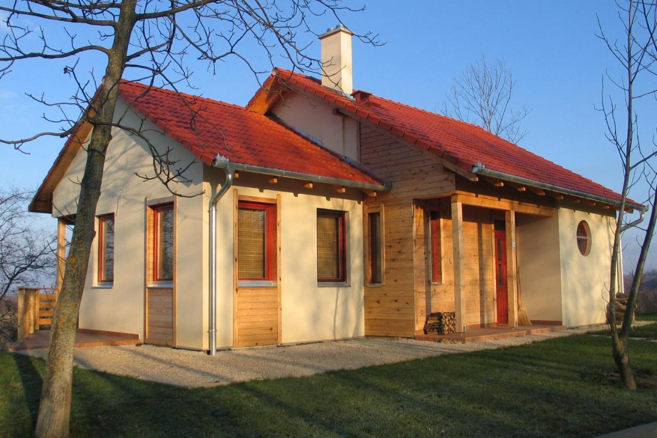 Robiniapark - carbon neutral hotel in Unknown City