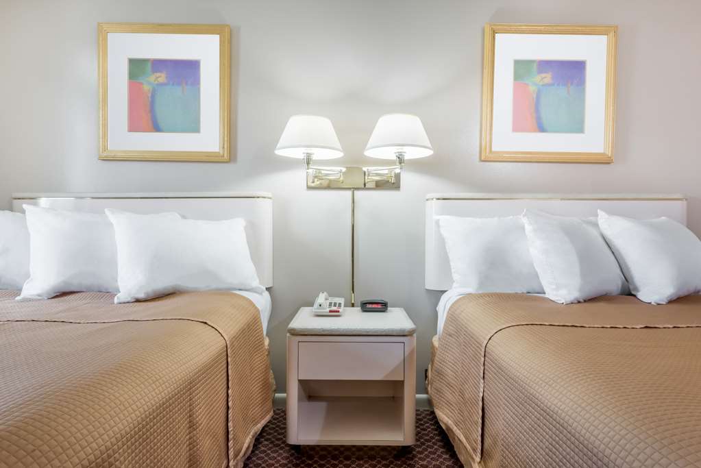 Travelodge by Wyndham Hershey - photo 8