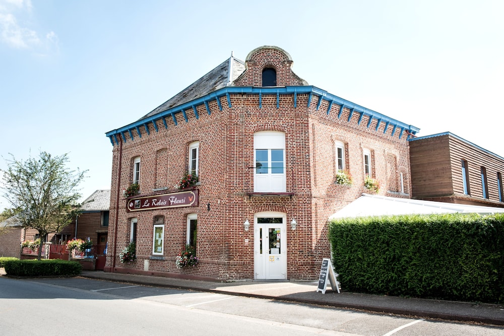 Hôtel Le Relais Fleuri — hotel in Vervins