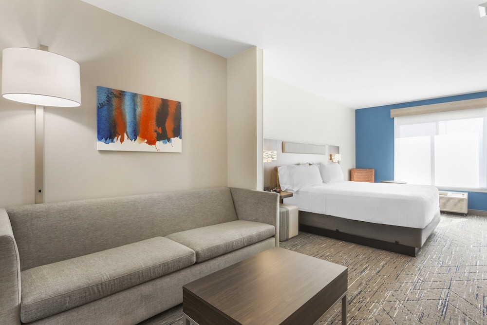 Holiday Inn Express Hotel & Suites Belgrade by IHG - photo 26