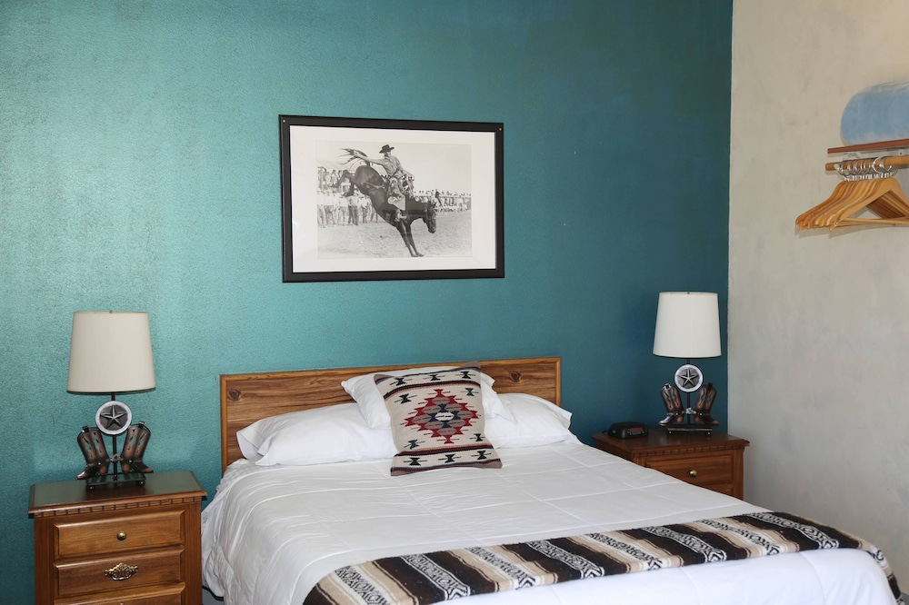 The Riverside Ranch RV Park Motel & Campground - photo 22