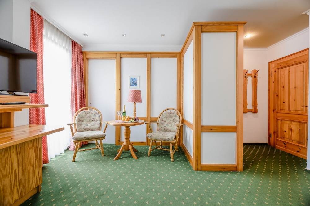 Landhotel Sauerländer Hof — Eslohe — photo 4