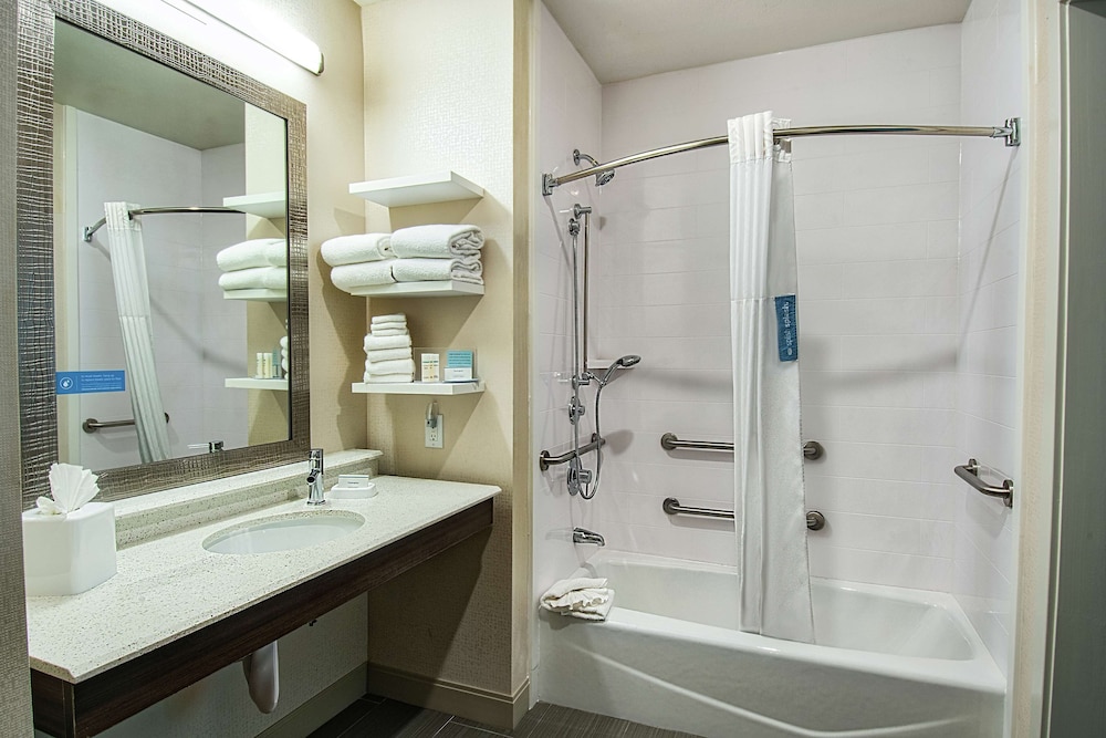 Hampton Inn & Suites Mission Viejo - photo 22