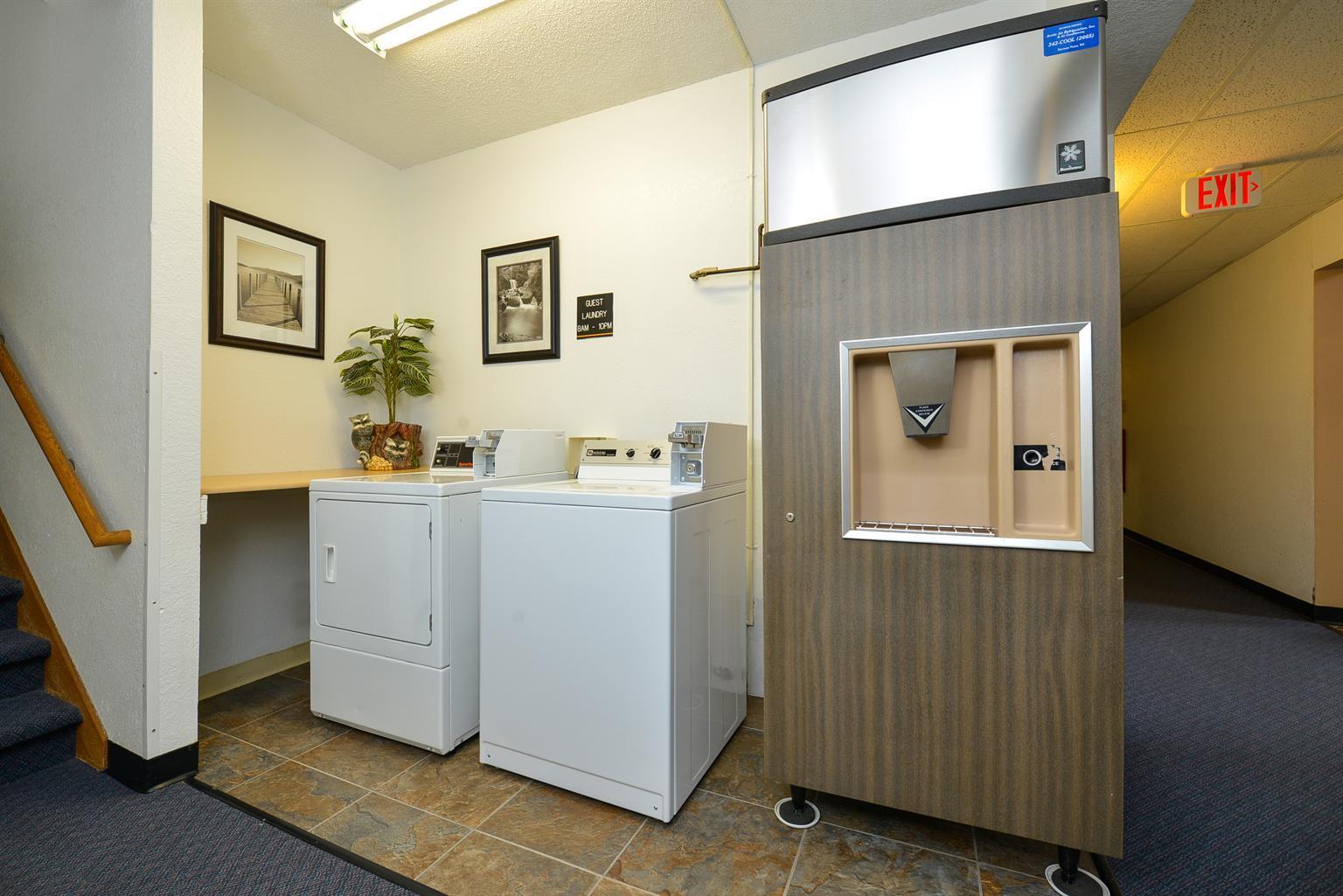 Americas Best Value Inn Wisconsin Rapids - photo 8