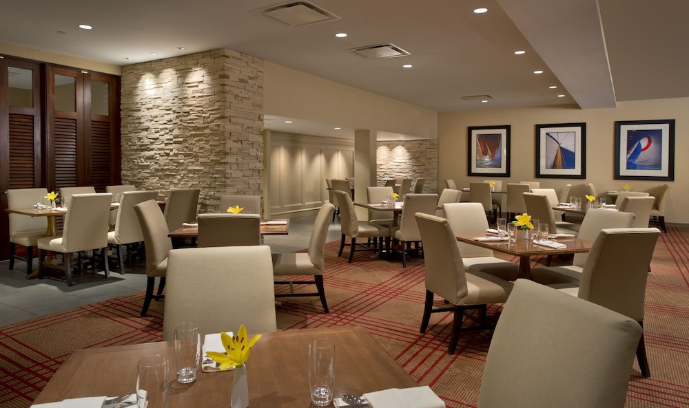 DoubleTree by Hilton Boston North Shore - photo 34