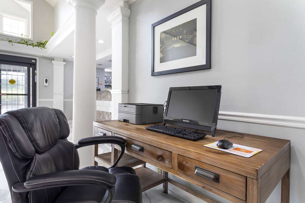 Quality Inn Oak Ridge - photo 16
