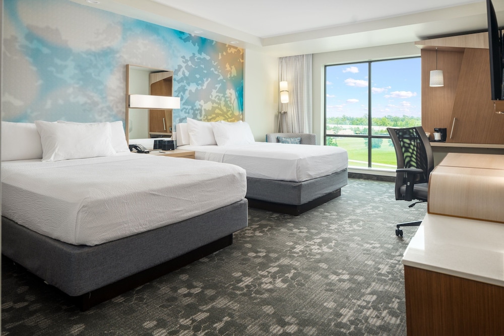 Courtyard by Marriott Houston Northeast - photo 11