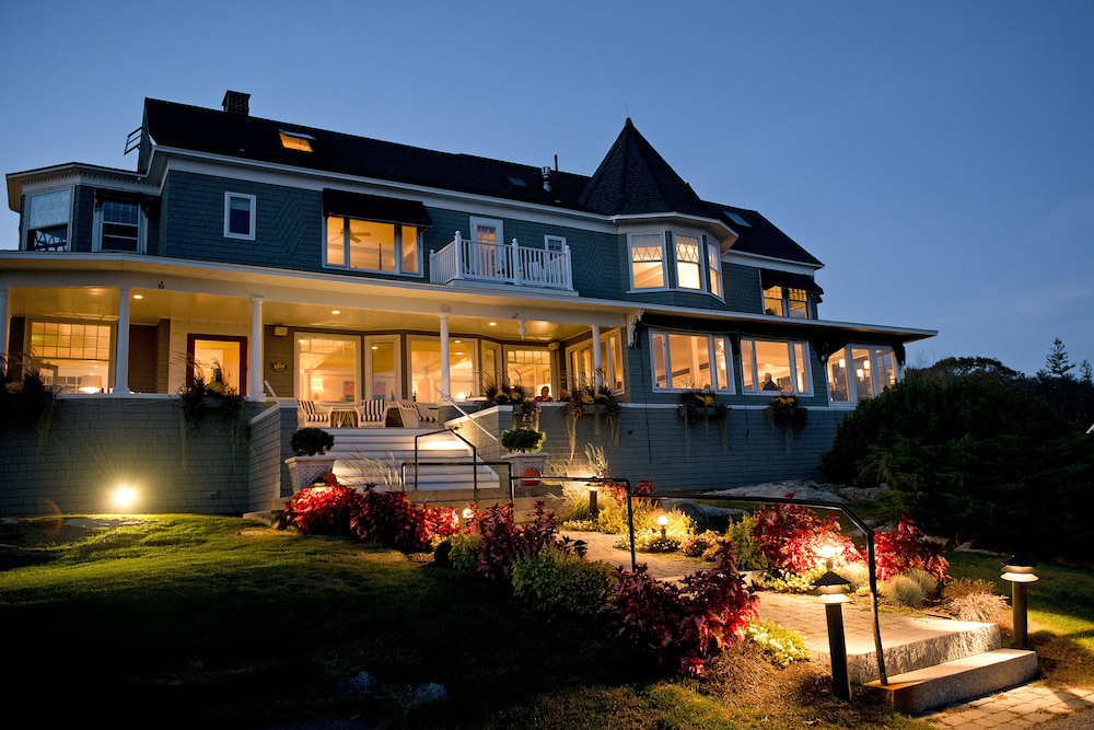 Cape Arundel Inn & Resort - featured photo