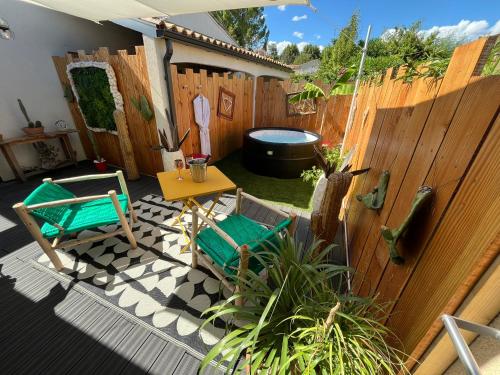 La Romantica - carbon neutral hotel in Congenies