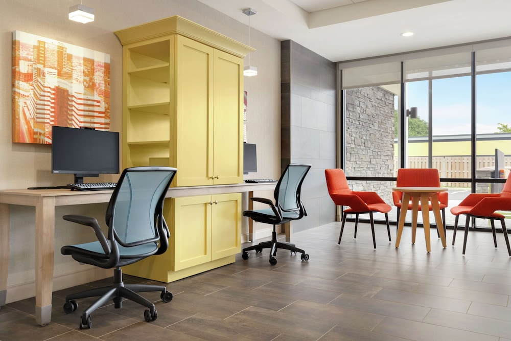 Home2 Suites by Hilton New Brunswick NJ - photo 4