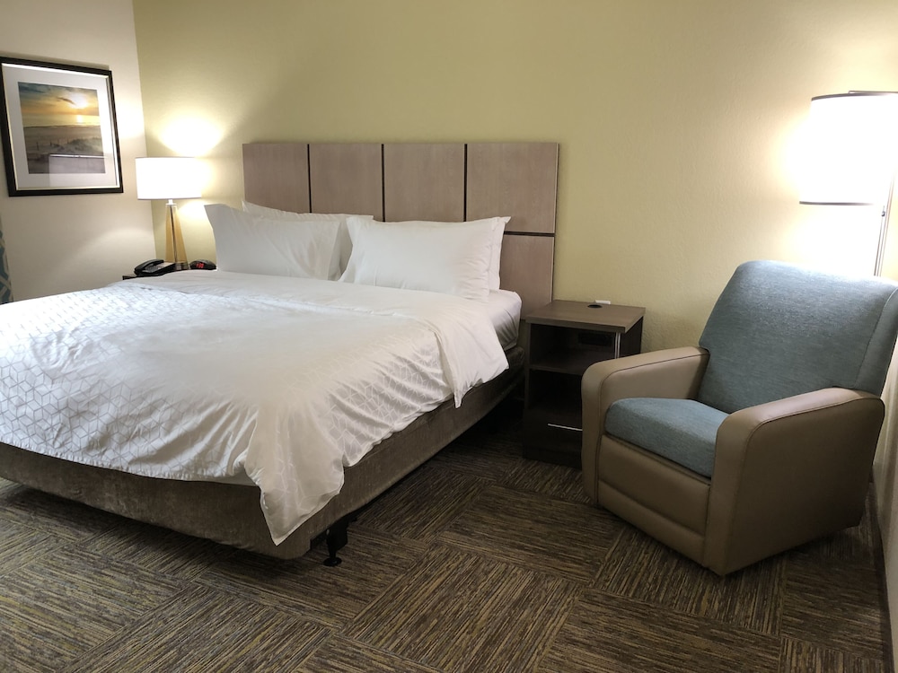 Candlewood Suites Panama City Beach Pier by IHG - photo 18