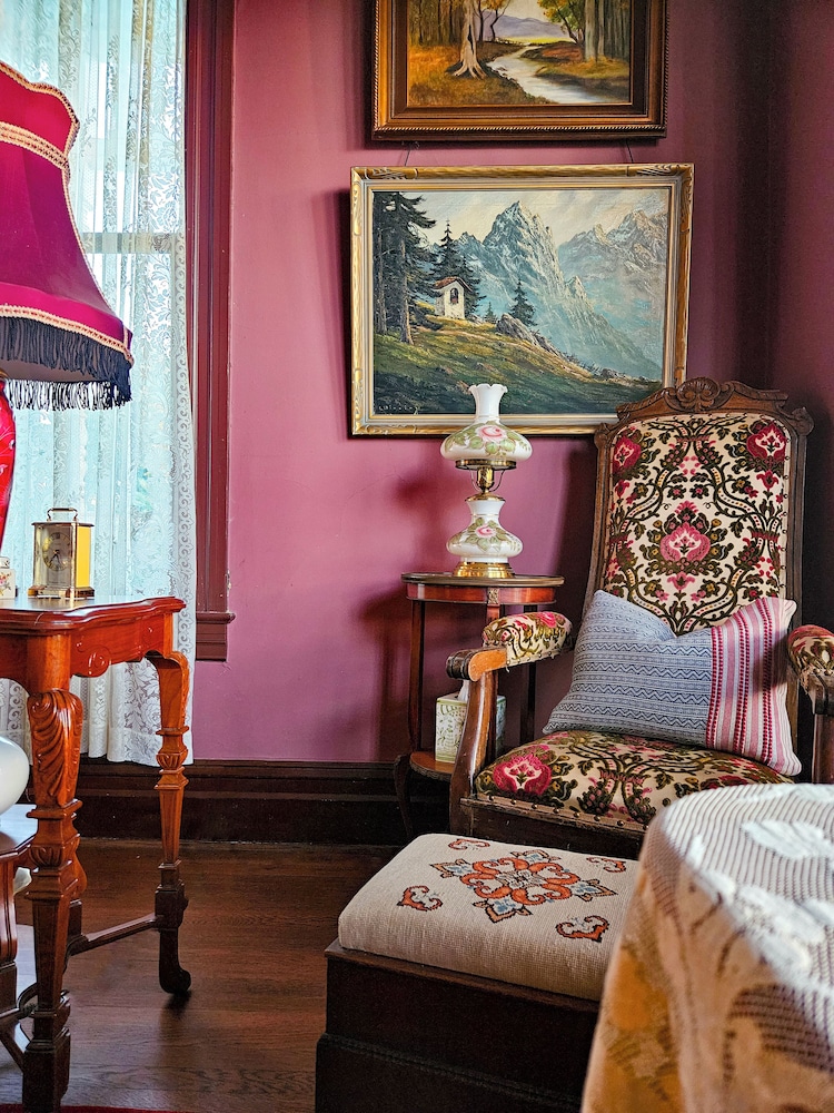 The JD Hyde Historic Inn - photo 90