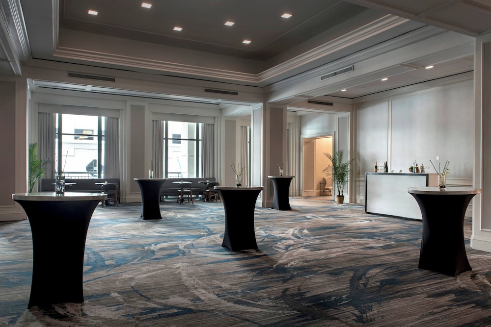 Norfolk Waterside Marriott - photo 46
