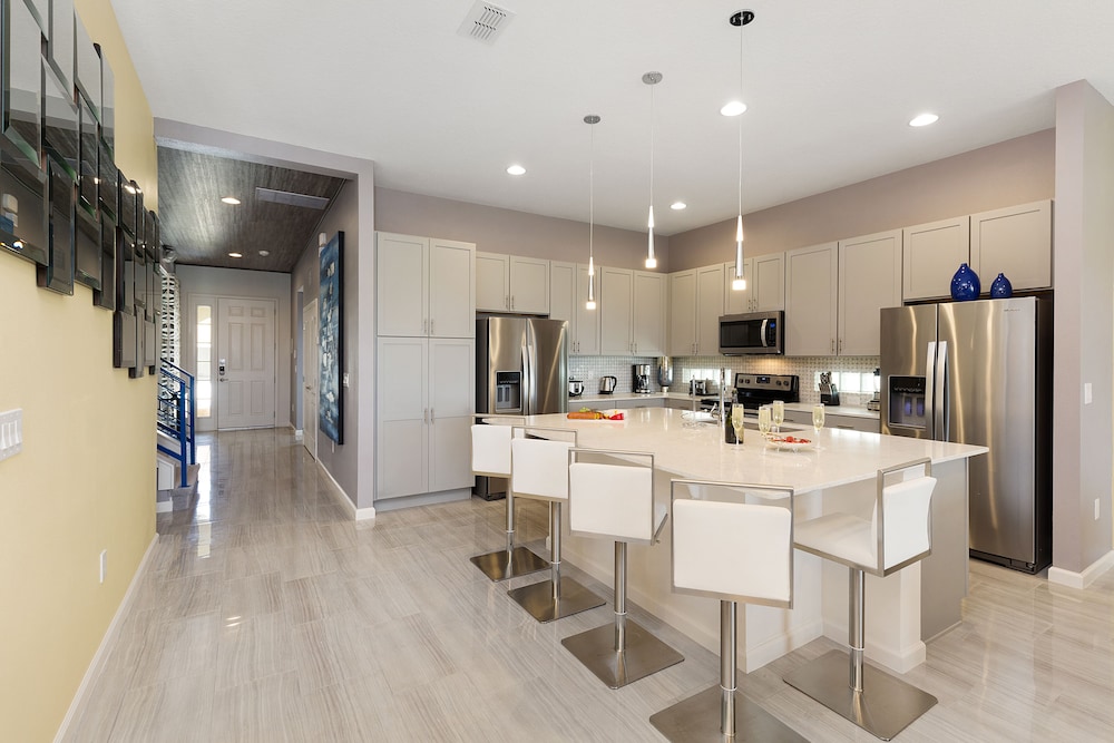 Solterra Resort Luxury 10 Bedroom Homes — Davenport — photo 5