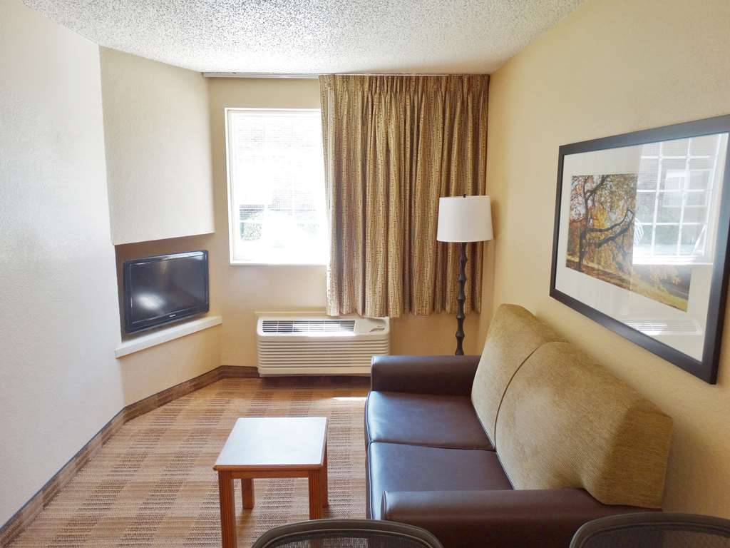 Extended Stay America Annapolis Admiral Cochrane Drive - photo 22