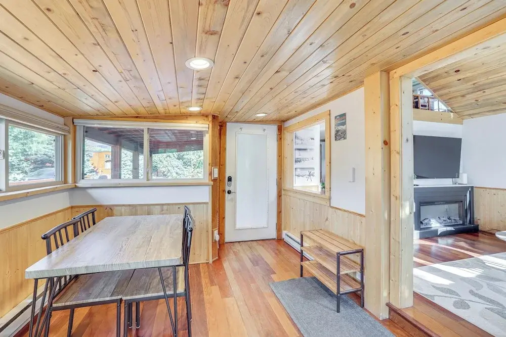 4 Mi to Ski Resort: Pet friendly Breck Cabin - photo 5