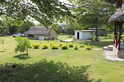 Alofa Beach Bungalows in Isangel, Vanuatu