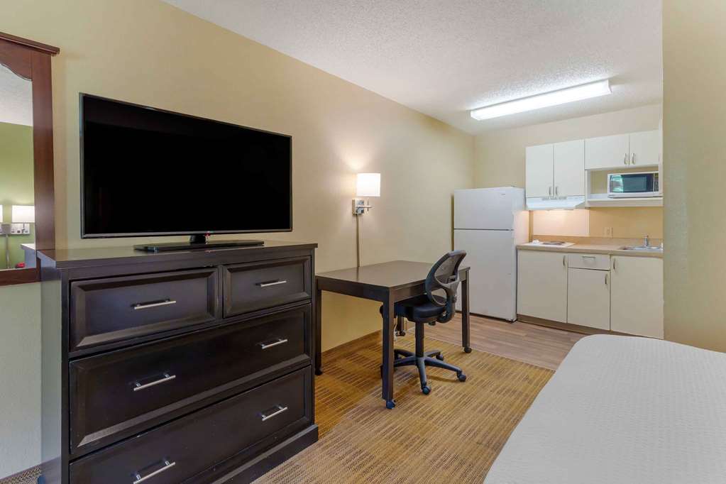Extended Stay America Suites Durham University - photo 19