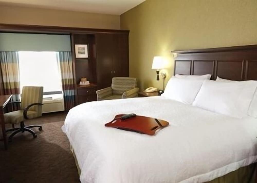 Hampton Inn & Suites Monroe - photo 6