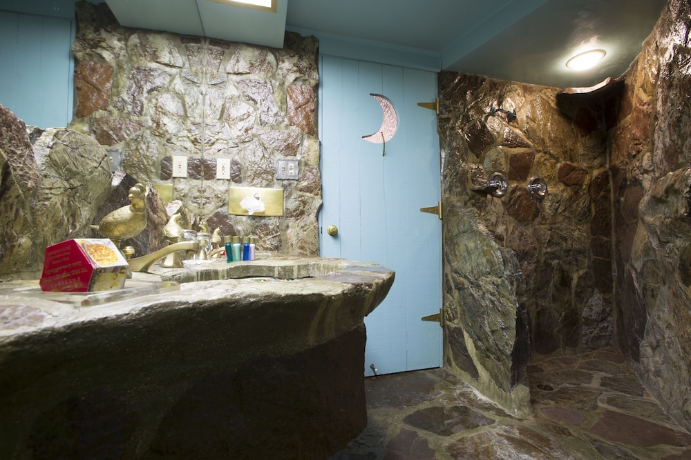 Madonna Inn - photo 162