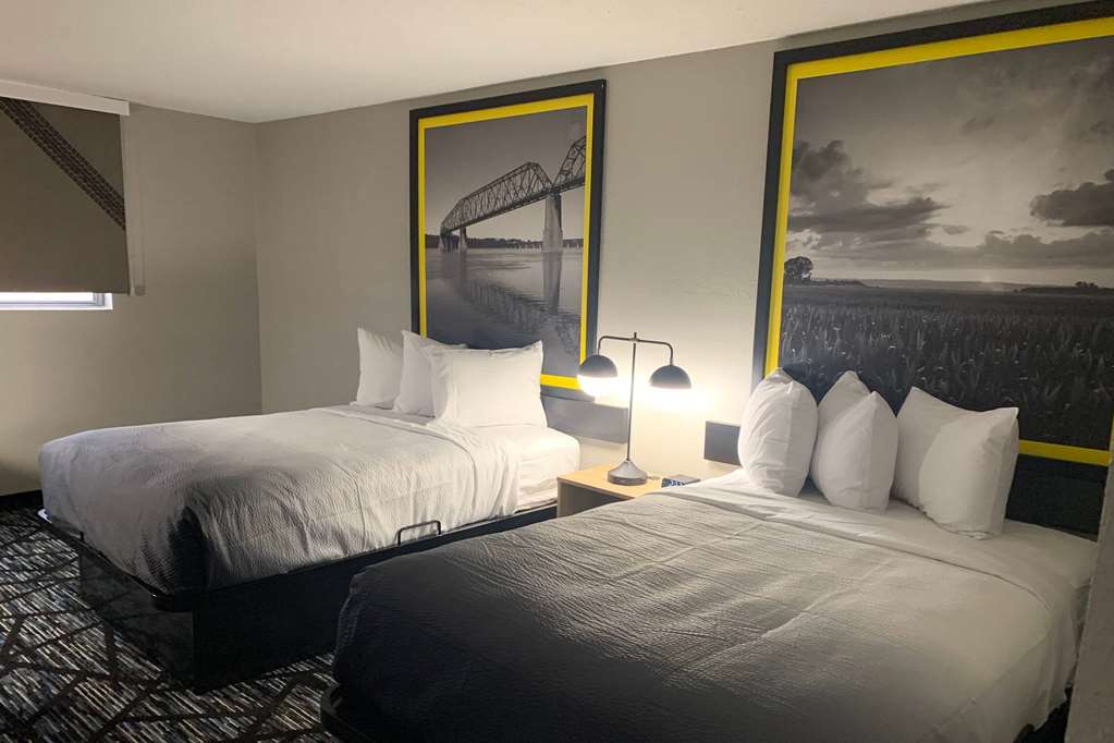 Super 8 By Wyndham Kirksville - photo 13
