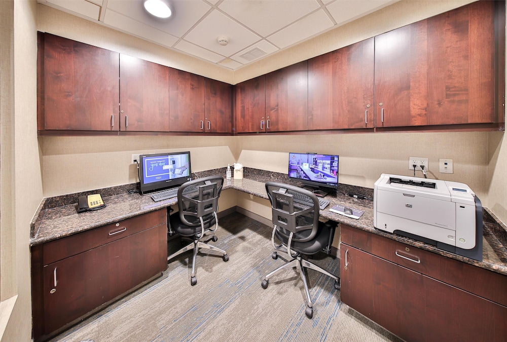 Hampton Inn & Suites Seattle Kent WA - photo 88
