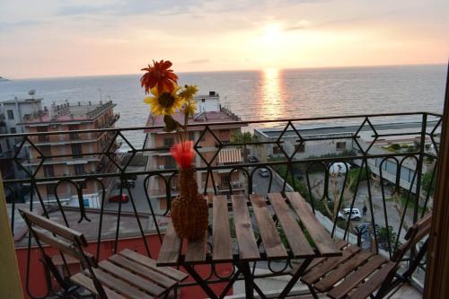 House of sun 2 — 4-Star Luxury Hotel in Castellammare Di Stabia, Italy