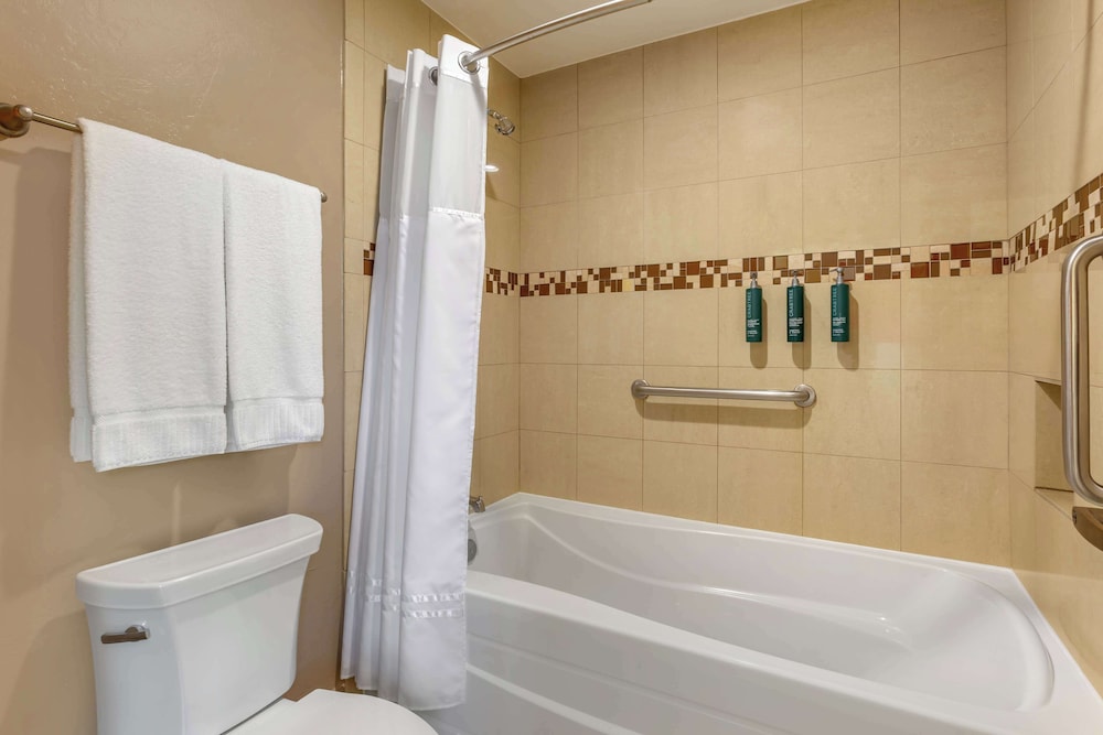 Hilton Vacation Club Varsity Club Tucson - photo 26