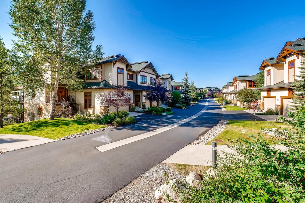 Eagleridge Townhomes 1421 - photo 35