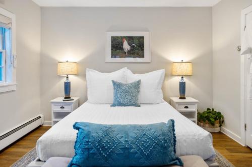 Lamberts Cove Inn - photo 15