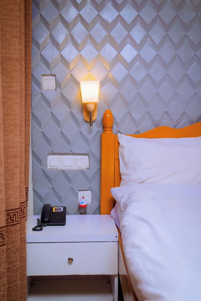 70 Kg 13 Ave in Kigali, Rwanda