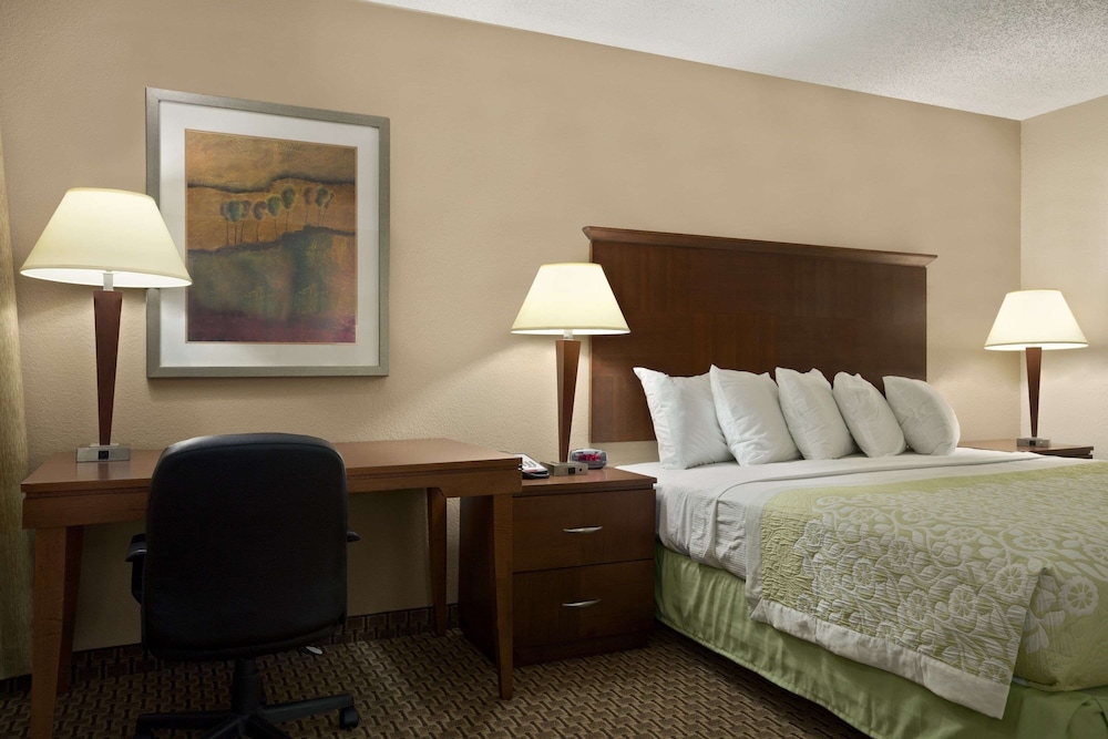 Days Inn & Suites by Wyndham Gunnison - photo 24