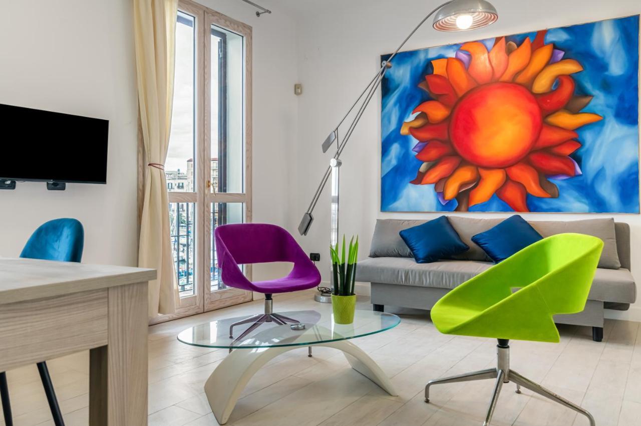 Guesthost la Cala Sea View Apartment with Balconies — 4-Star Luxury Hotel in Palermo, Italy