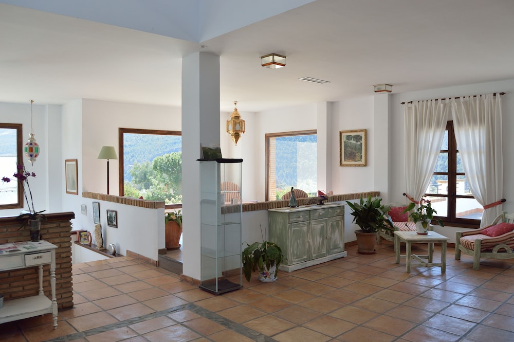 Hotel Taray Botanico — Orgiva — photo 4