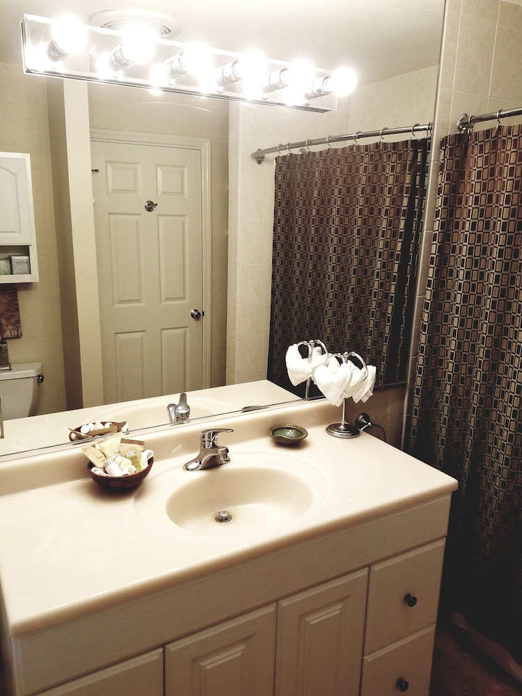 Los Gatos Garden Inn Hotel - photo 55