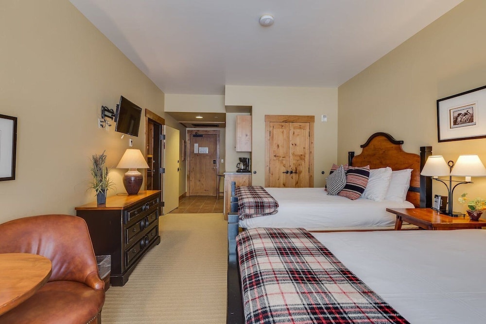 The Lodge at Bronze Buffalo Ranch - photo 12