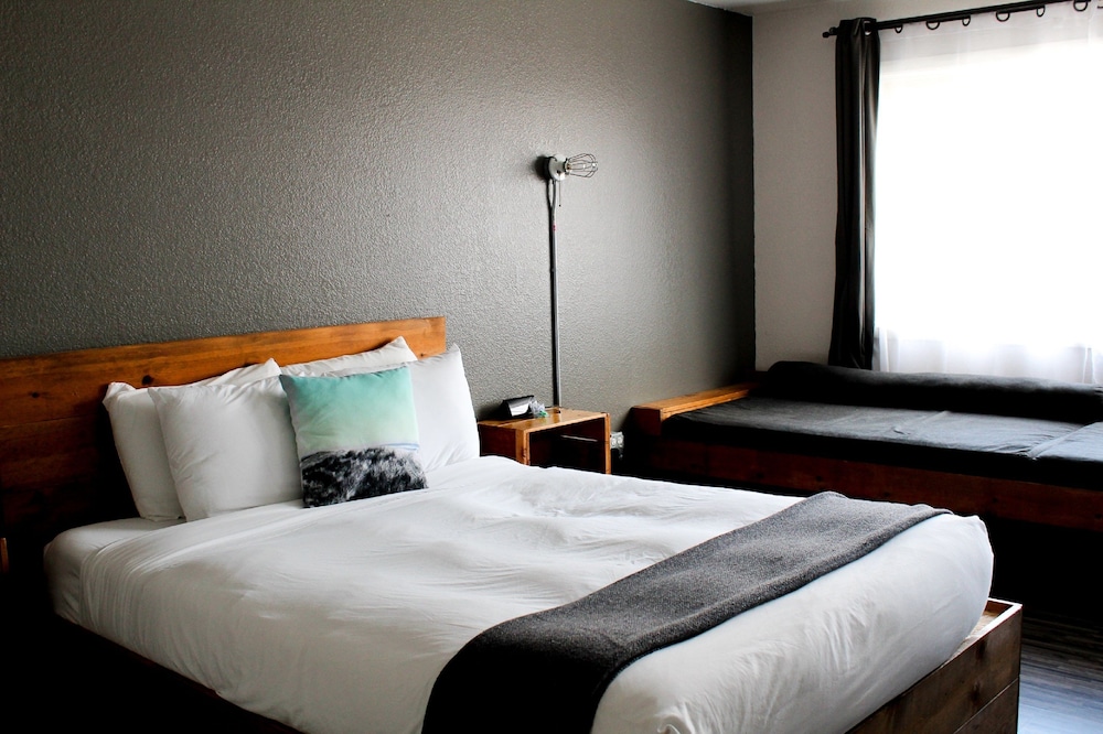 Adrift Hotel - photo 15