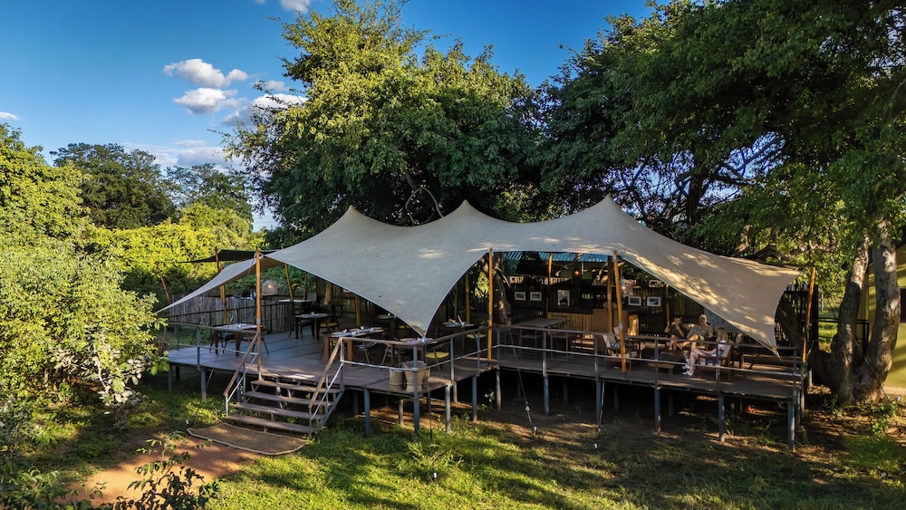 Camp Sabali & Safaris — 5-Star Luxury Hotel in South Luangwa National Park, Zambia